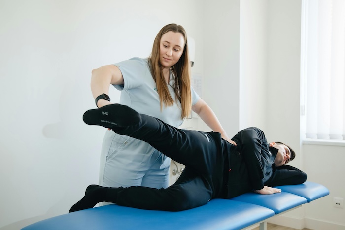 Physiotherapy may help manage chronic pain